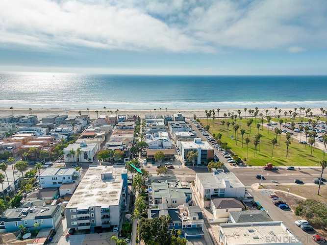 804 Ensenada Ct San Diego, CA 92109