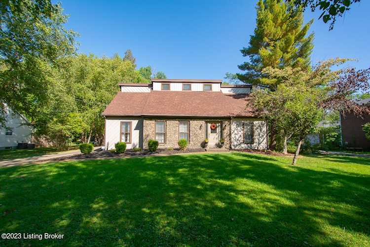 11707 Cedardale Rd Anchorage, KY 40223