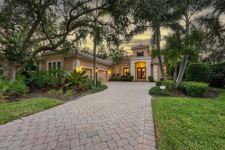 7532 Greystone St Lakewood Ranch, FL 34202