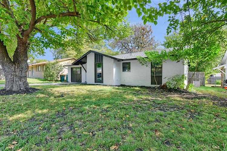 605 Hillside Drive Sherman, TX 75090
