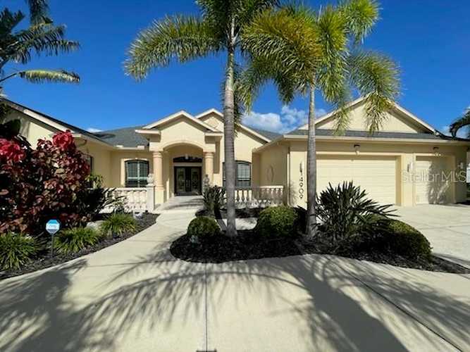 14909 17th Ave E Bradenton, FL 34212