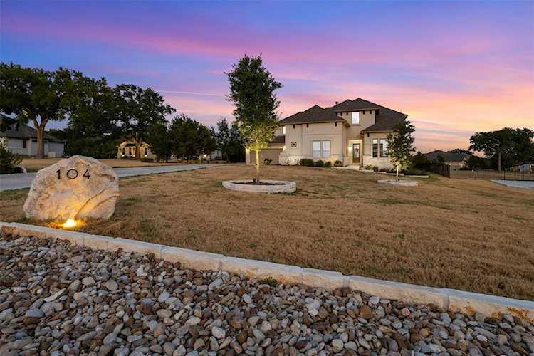 104 Junes Meadow Liberty Hill, TX 78642