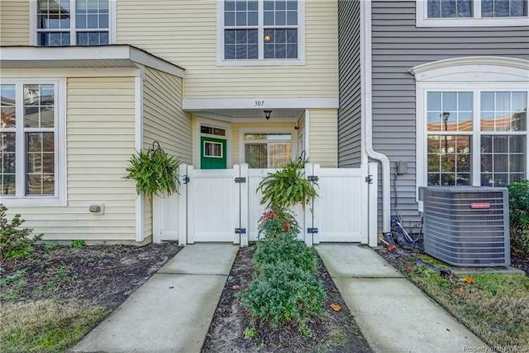 307 Promenade Ln Williamsburg, VA 23185
