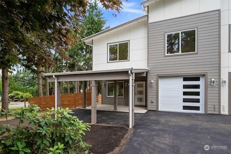 19528 22nd Ave SE #A Bothell, WA 98012