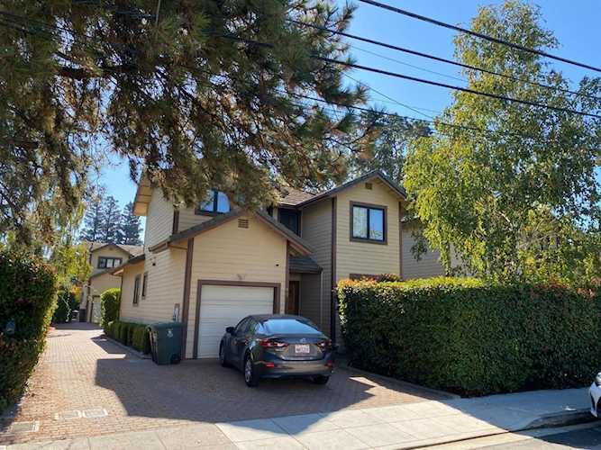 92 Loyola Ave Menlo Park, CA 94025