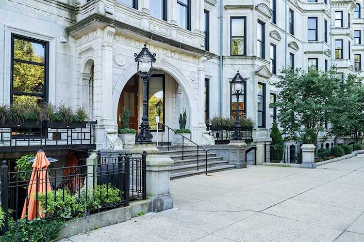 160 Commonwealth Ave #520 Boston, MA 02116