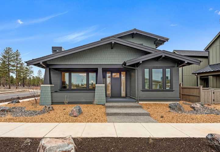 3174 NW Strickland Way Bend, OR 97703