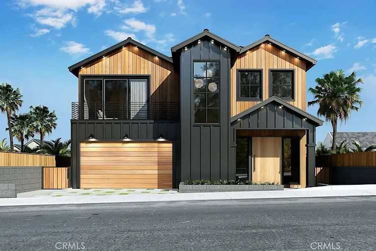 1137 9th St Hermosa Beach, CA 90254