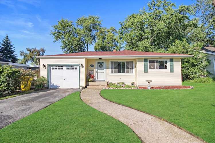 214 N Wright St Griffith, IN 46319