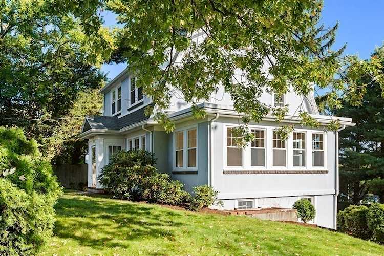 220 Neponset St Norwood, MA 02062