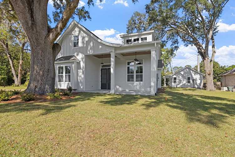 1208 Claude Pichard Dr Tallahassee, FL 32308
