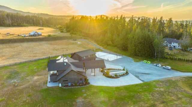 2640 Steve Ellis Rd Nanaimo, BC V9R 0J7