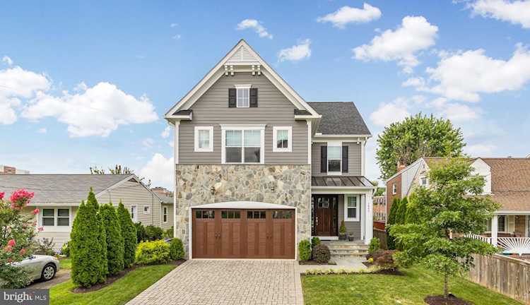 1842 N Columbus St Arlington, VA 22207 | MLS VAAR2036068 Photo 1