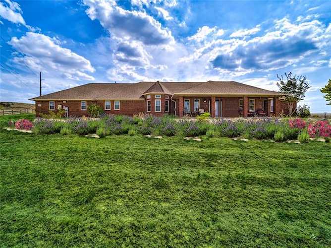 1114 Mount Lane Rhome, TX 76078