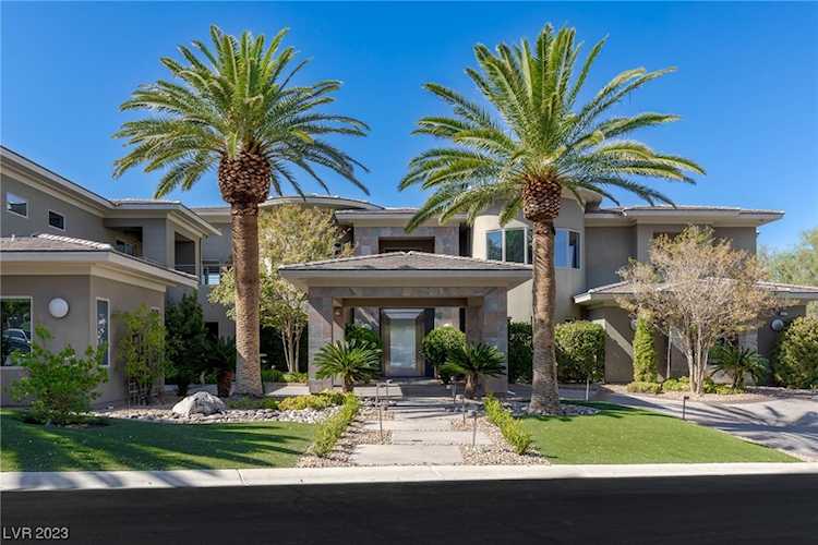 587 Saint Croix St Henderson, NV 89012