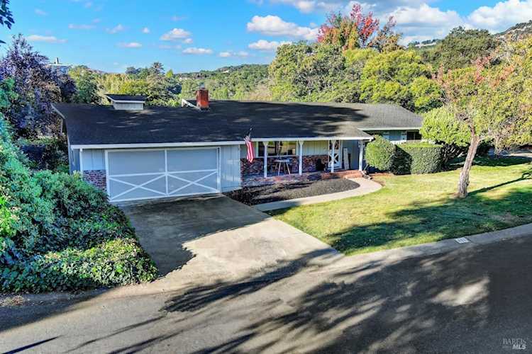 401 Calle Del Caballo Street Fairfield, CA 94534