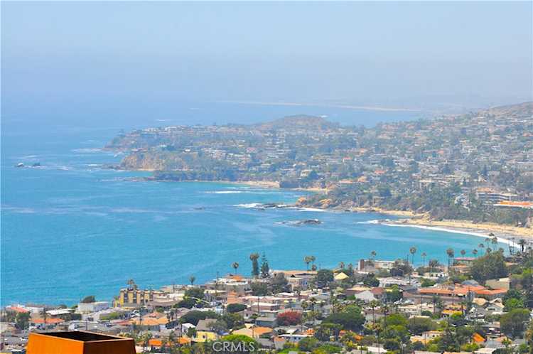 2320 Crestview Dr Laguna Beach, CA 92651