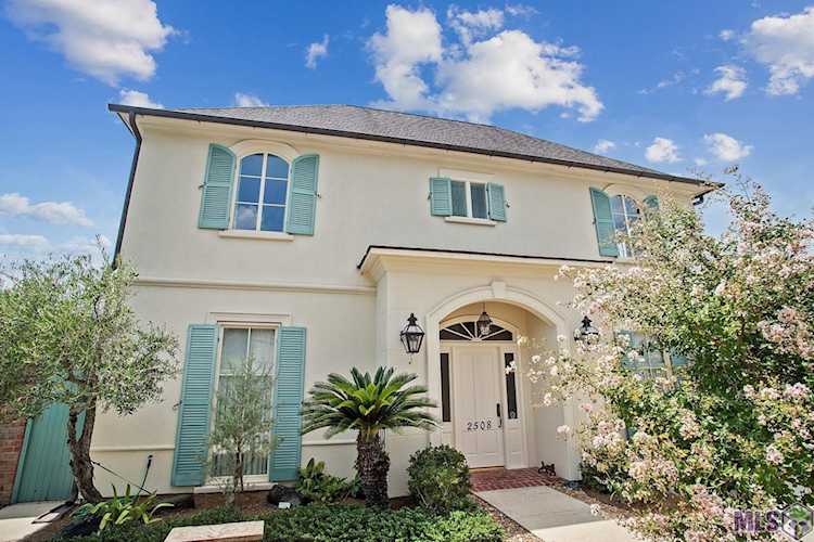 2508 Bocage Lake Dr Baton Rouge, LA 70809
