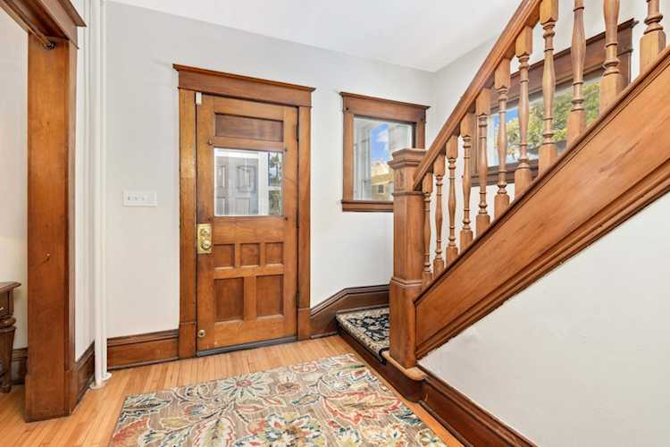 1380 Thomas Avenue Saint Paul, MN 55104