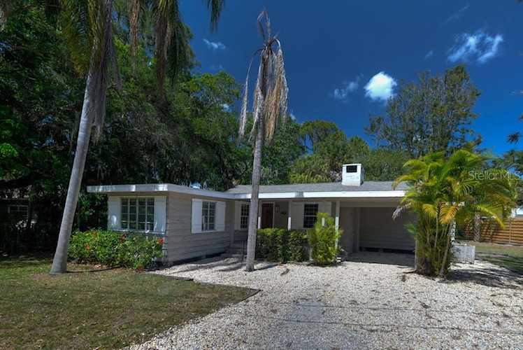 1401 Crocker St Sarasota, FL 34231