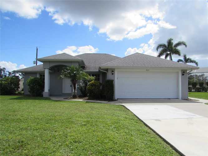 2651 W Price Blvd North Port, FL 34286