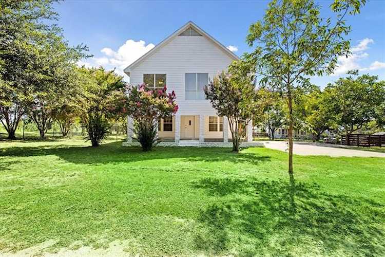 4417 County Road 411 Glen Rose, TX 76043