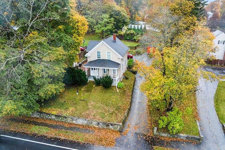 868 Main St Reading, MA 01867