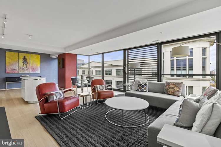925 H St NW #1006 Washington, DC 20001