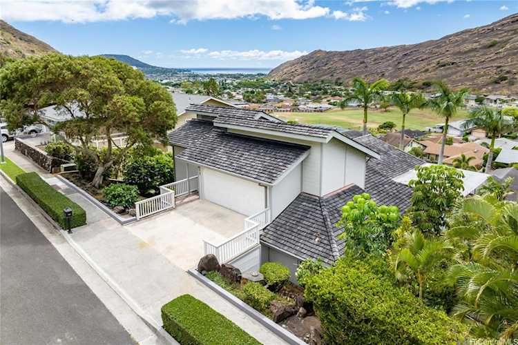 911 Ainapo Street Honolulu, HI 96825