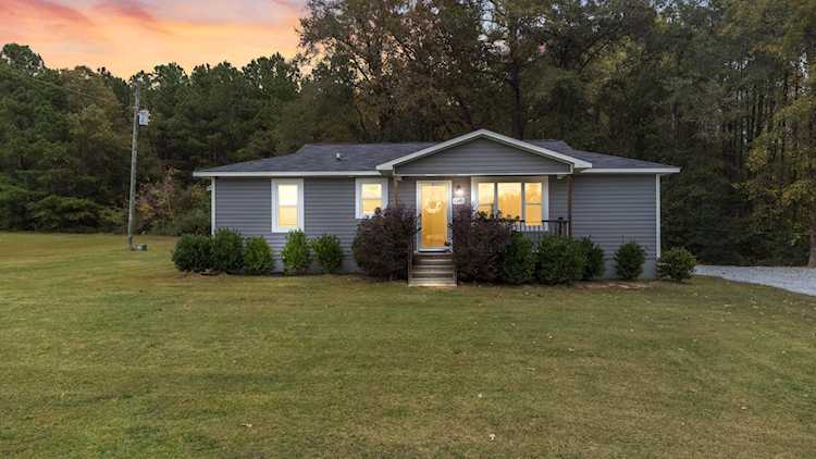 2249 S Nc 242 Highway Benson, NC 27504