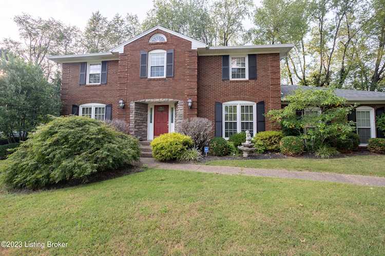 2304 Maria Ct Louisville, KY 40222