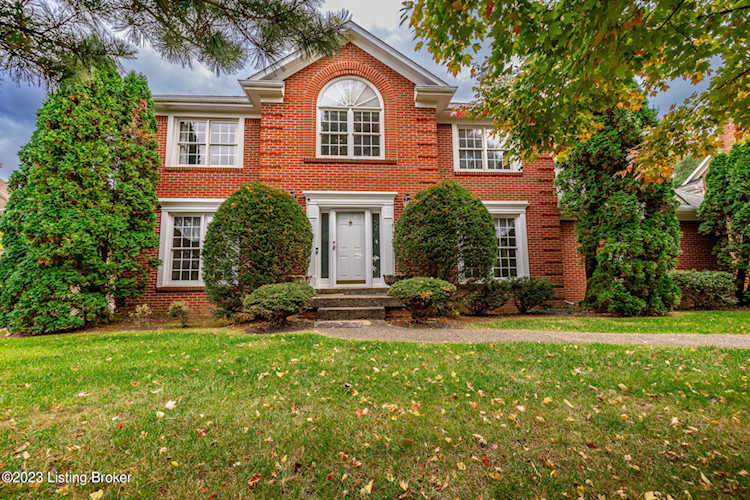 8614 Glenfield Way Louisville, KY 40241