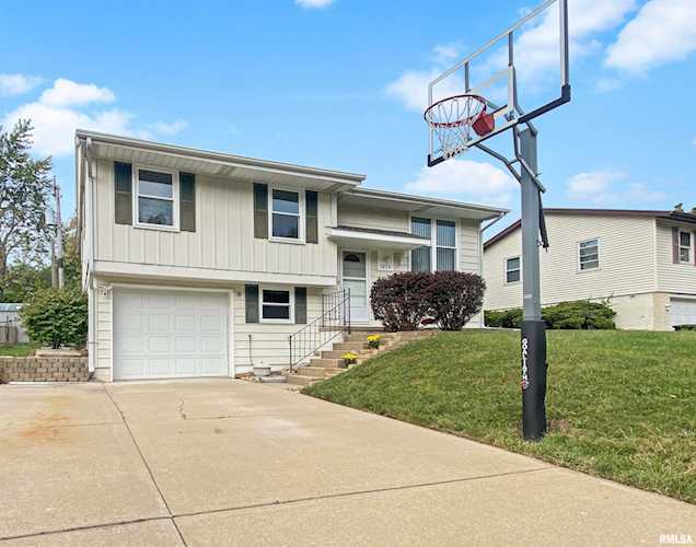5829 N Graceland Dr Peoria, IL 61614 home for sale, MLS#PA1245770 - Rodgers Real Estate Group Photo 1