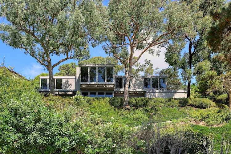 6909 Fairway Rd La Jolla, CA 92037