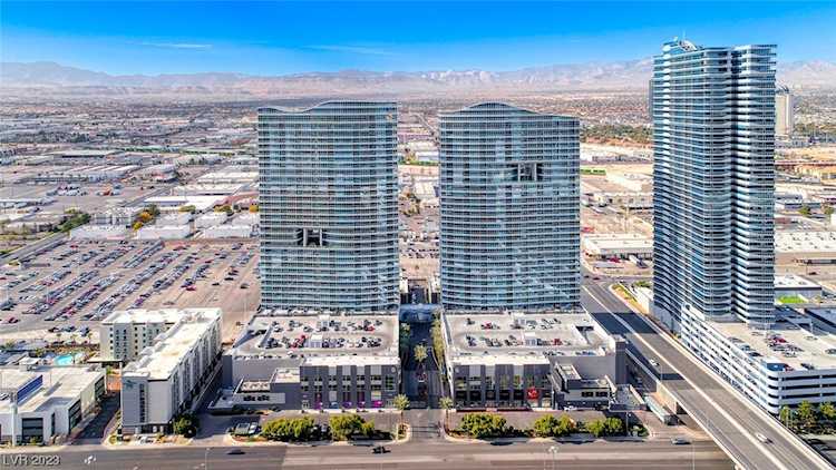 4525 Dean Martin Dr #511 Las Vegas, NV 89103