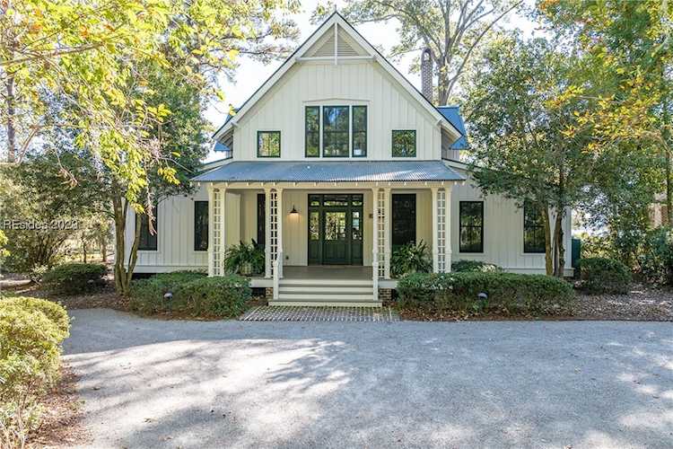 12 Low Bottom Ln Okatie, SC 29909