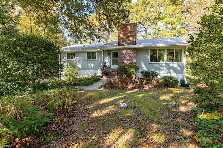 128 Oslo Ct Williamsburg, VA 23188