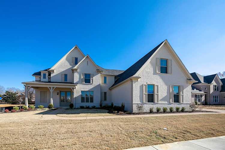 5242 Emmie Ridge Ln Lakeland, TN 38002