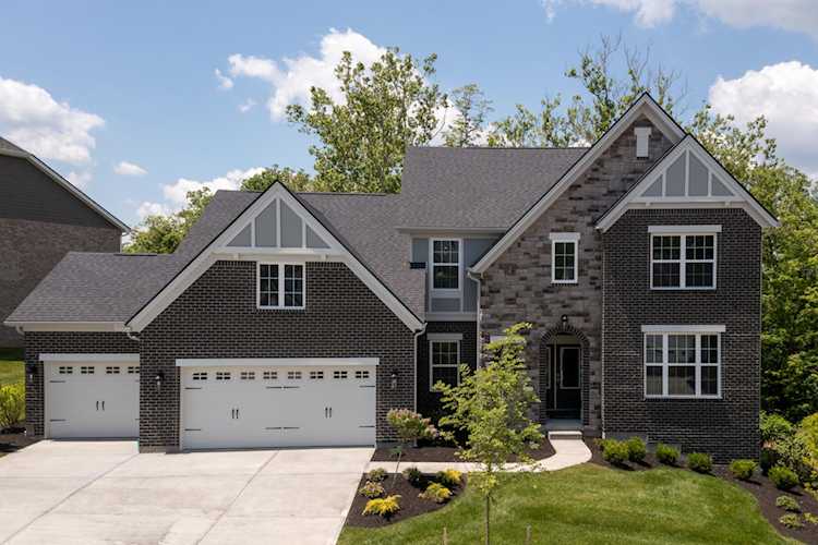 1635 Stone Crest Drive Dr Hebron, KY 41048