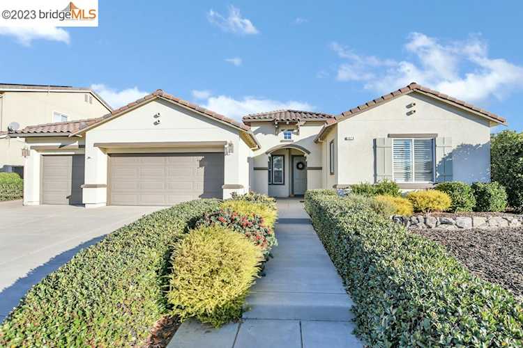 4018 Blacksmith Cir Oakley, CA 94561