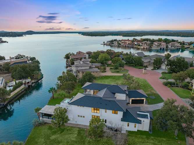 71 Applehead Island Dr Horseshoe Bay, TX 78657