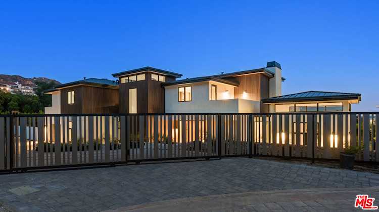 23921 Malibu Rd Malibu, CA 90265