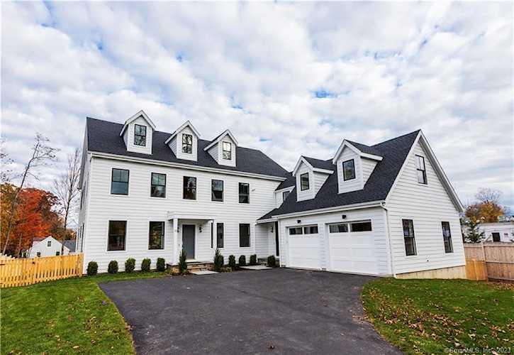 10 North Maple Ave Westport, CT 06880