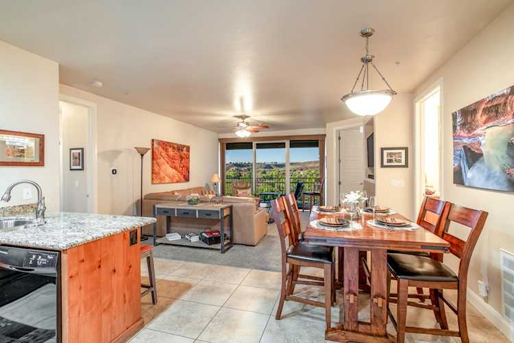 225 N Country LN #79 St George, UT 84770