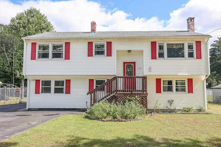 4255 Brown Ave Manchester, NH 03103 | MLS 4971215 Photo 1