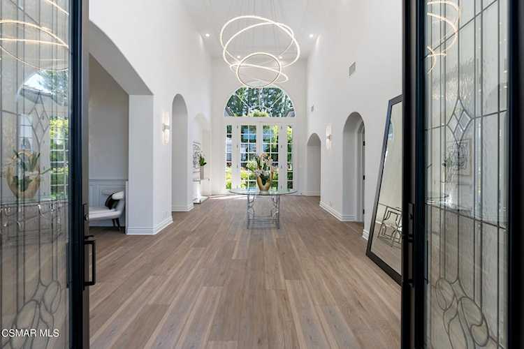 1063 Vista Ridge Ln Westlake Village, CA 91362