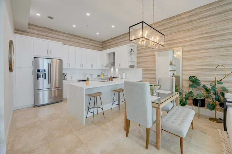 706 NE 3rd Ave #706 Fort Lauderdale, FL 33304