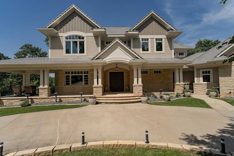 5790 Jasmine Lane Rochester Twp, MN 55902