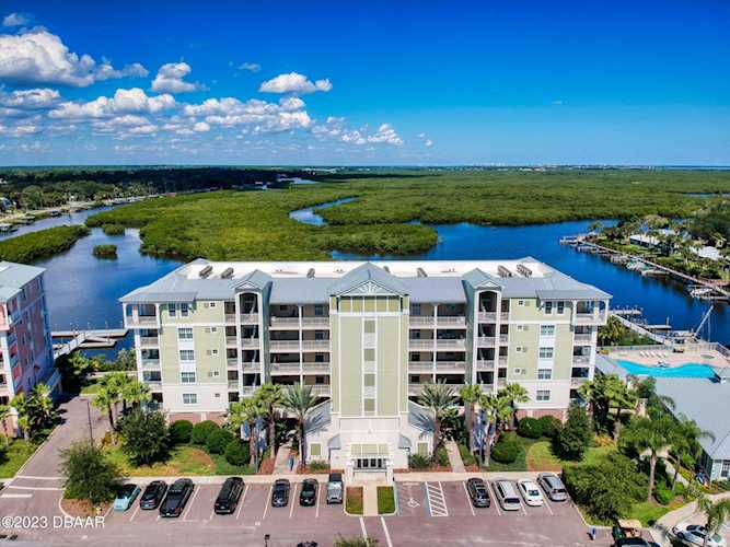 5 Riverwalk Drive #402 New Smyrna Beach, FL 32169