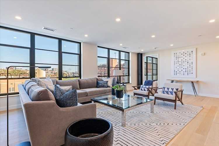 76 Wareham St #4C Boston, MA 02118